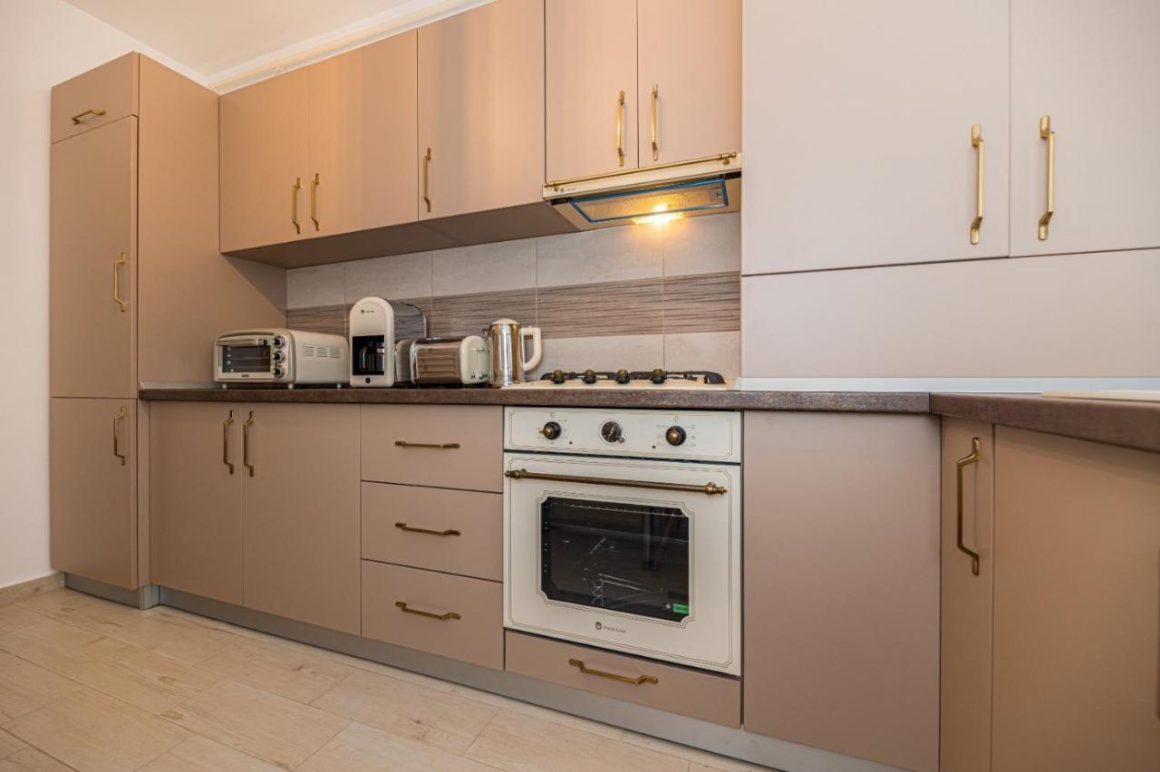 Apartament Topaz ブラショフ エクステリア 写真