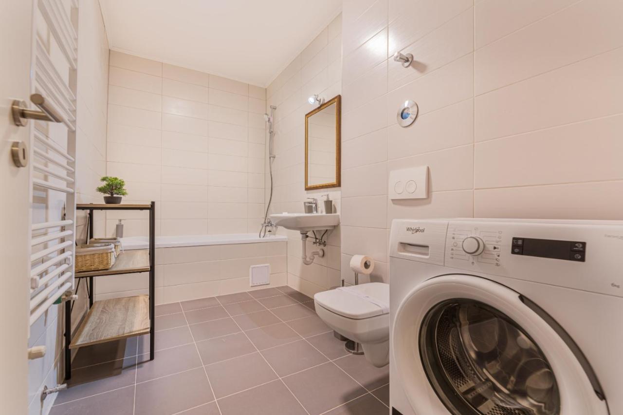 Apartament Topaz ブラショフ エクステリア 写真